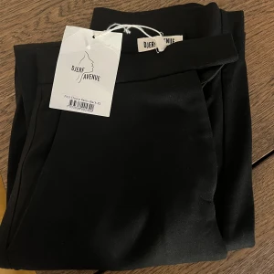Djerf Avenue kostymbyxor - First choice pants XS
