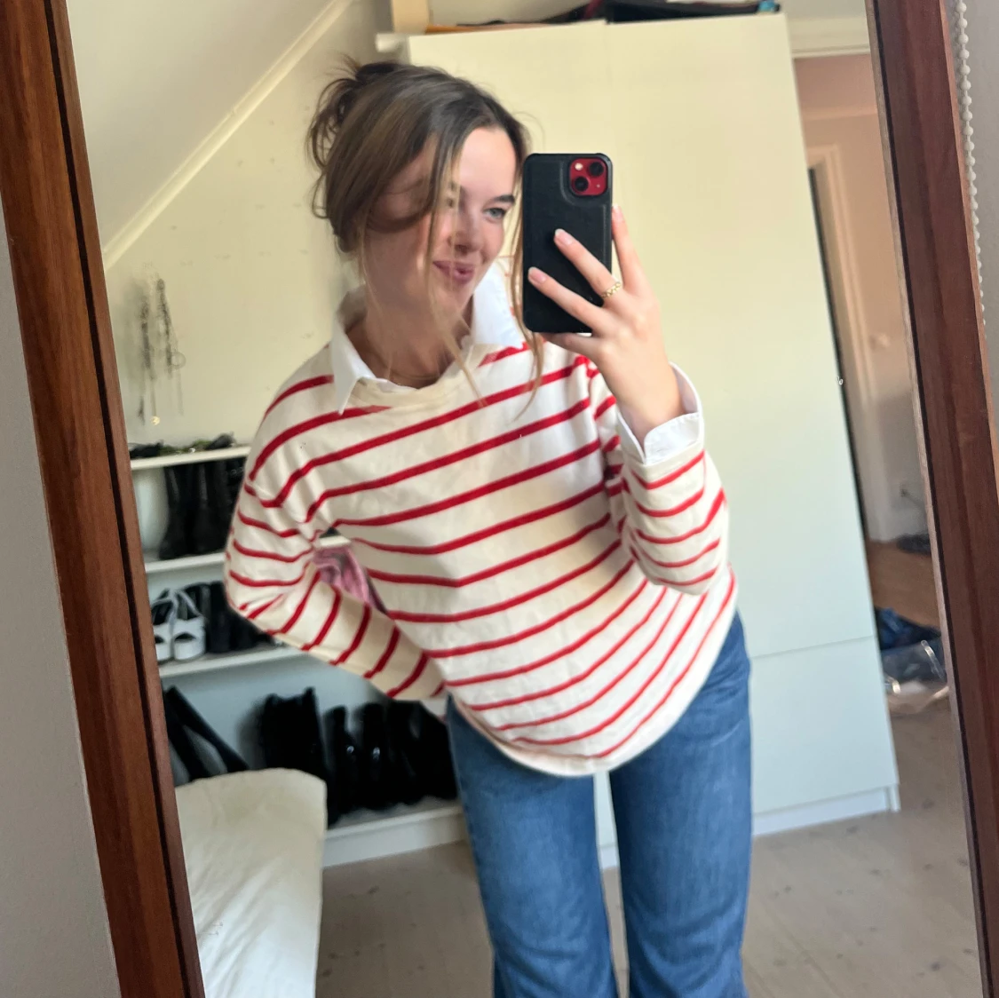 Vit & röd randig tröja