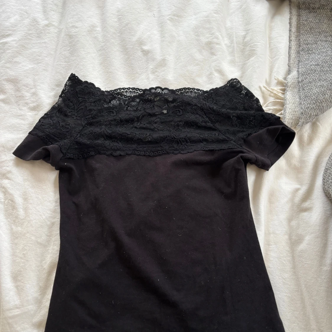 Off shoulder tröja  - 90