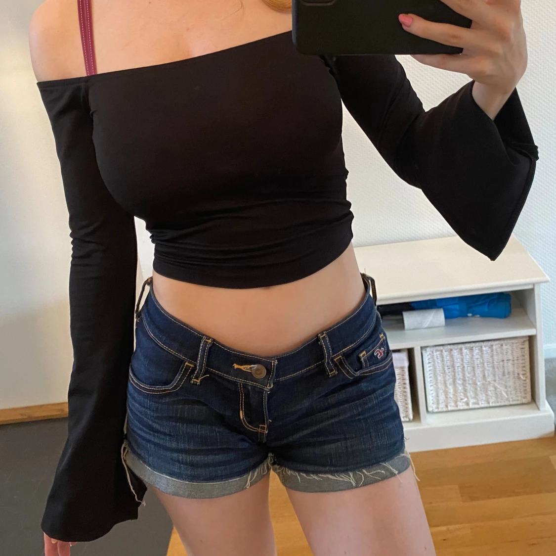 Svart off shoulder tröja - 91