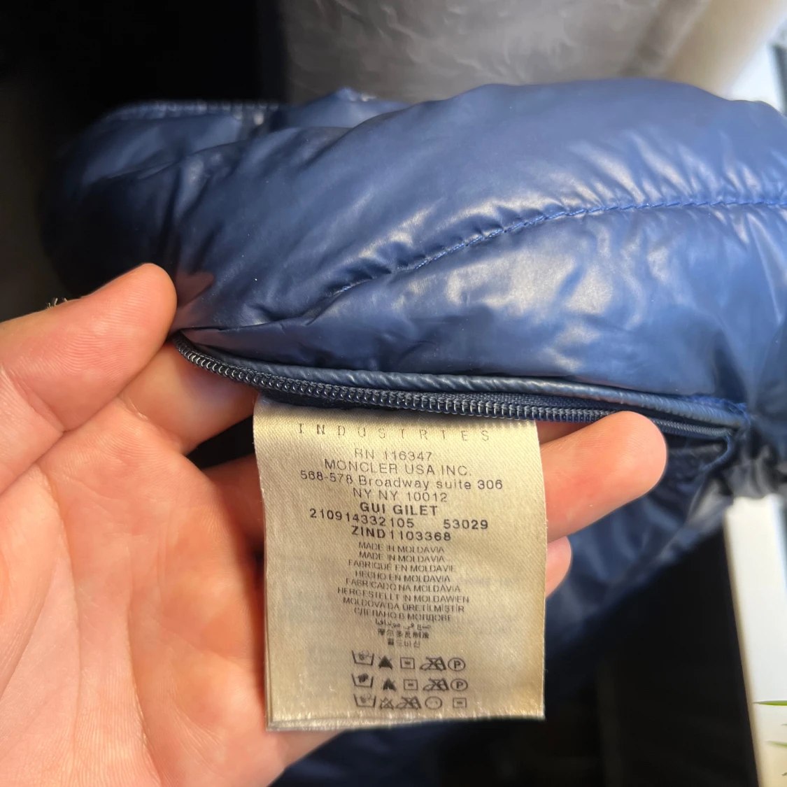 MONCLER GUI DOWN VEST BLÅ - 92