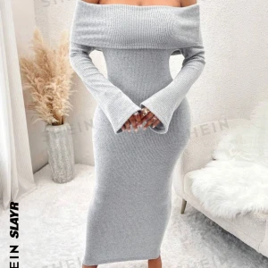 Långklänning - Lite tjockare grå långklänning 