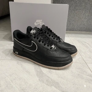 Airforce 1 - Säljer jätte fina Airforce 1 som är helt nya och oanvända. Skick 10/10