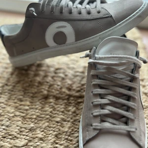 Oliver Cabell Skor  - Tjena säljer dessa skitsnygga minst 8,5/10 skick Olliver Cabell skor | box ingår | sitter bra i storleken | Ställ gärna frågor! 💯