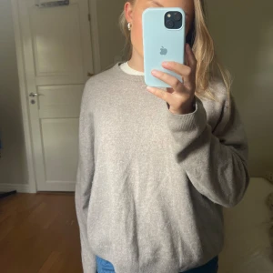 Kashmir  - Kashmir tröja från H&M i strl S. Nypris ca 2000kr