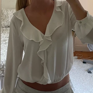 Fin blus - Superfin blus som jag nästan aldrig användet💕💕