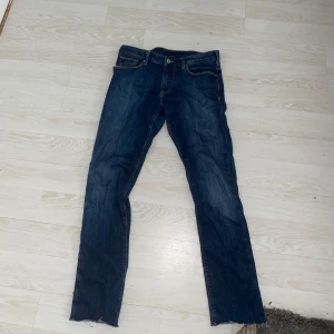 Armani jeans storlek 28 - Storlek 28 
