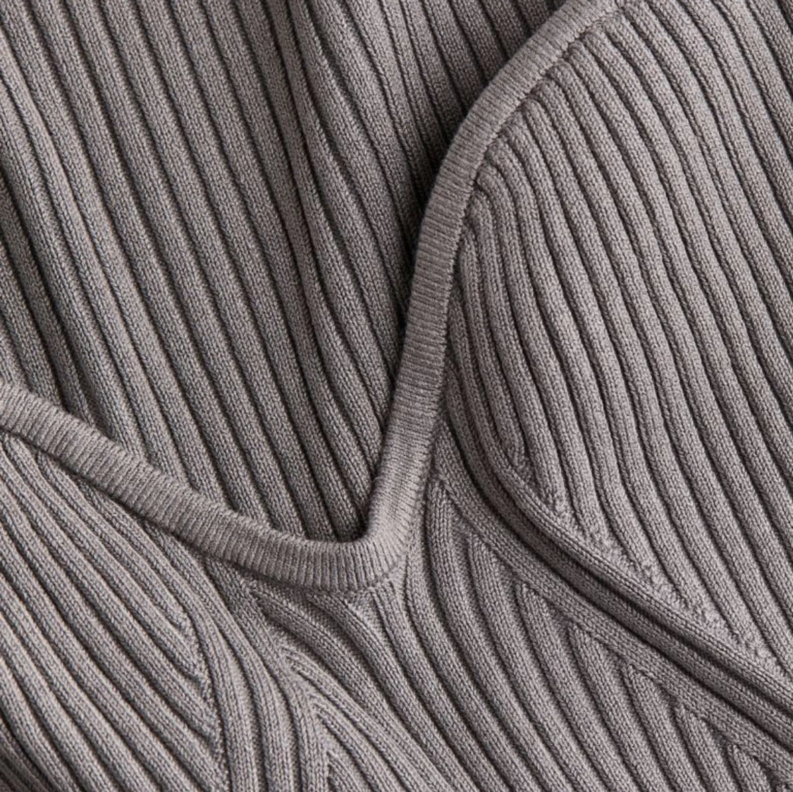 H&m ribbstickad tröja - 92