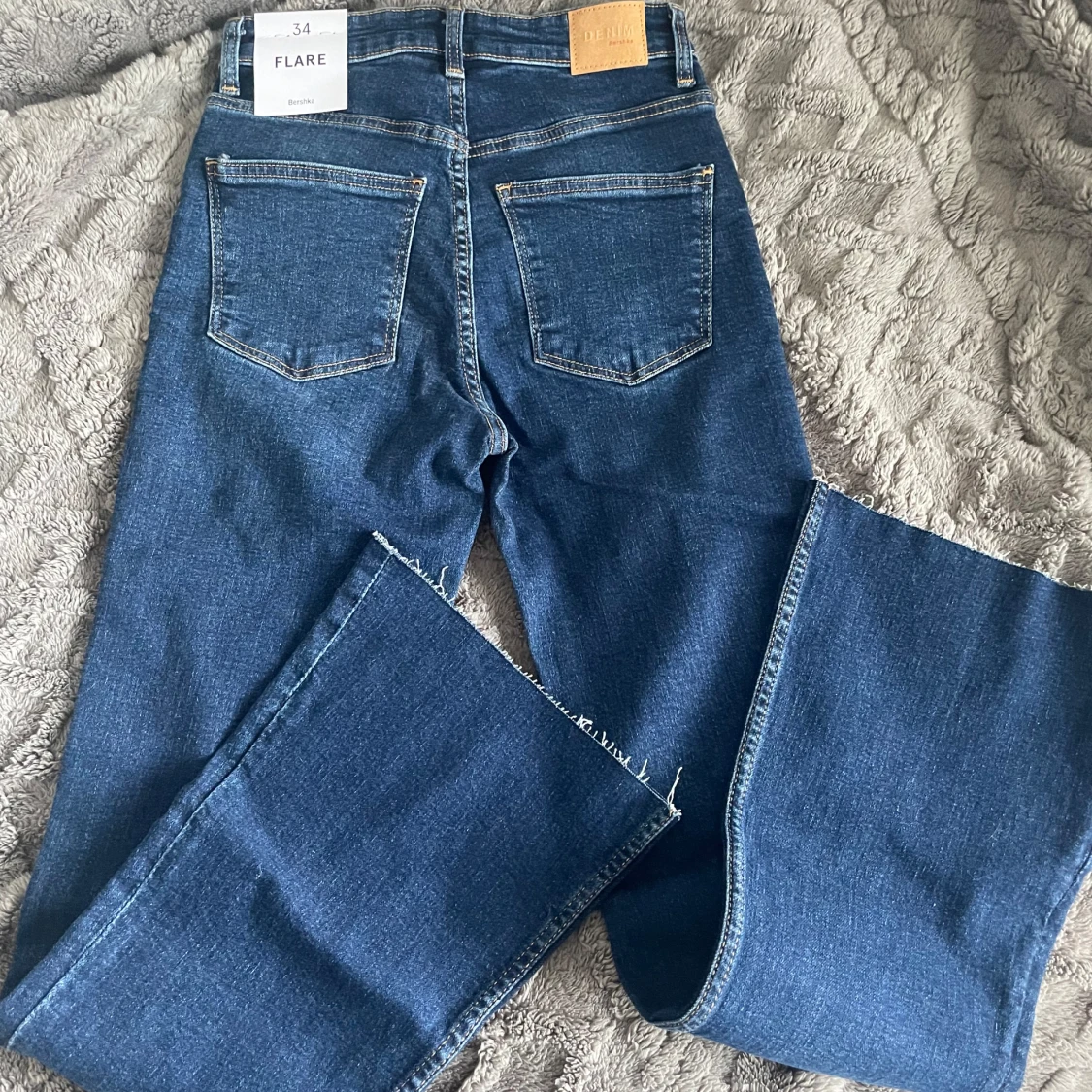 Flare high waist jeans (petite) - 1
