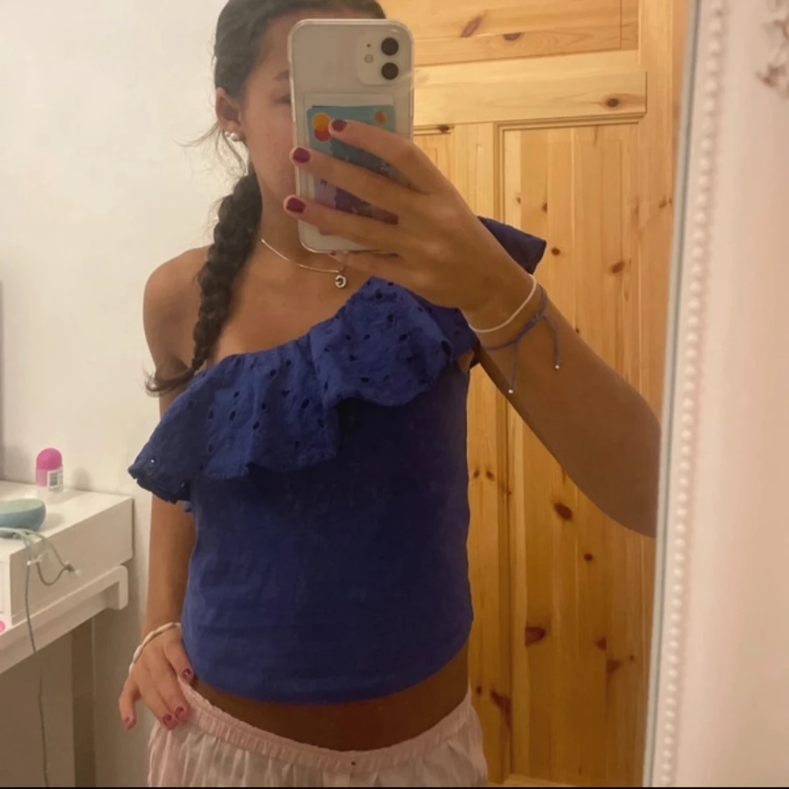 Blå oneshoulder topp - 1