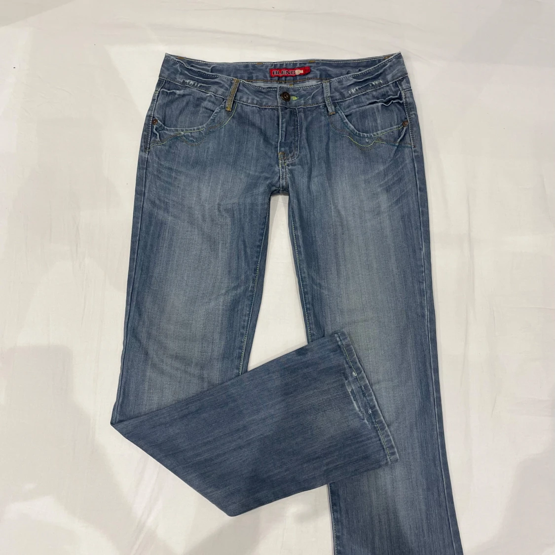 Lågmidjade bootcut/slim jeans🤩 - 2