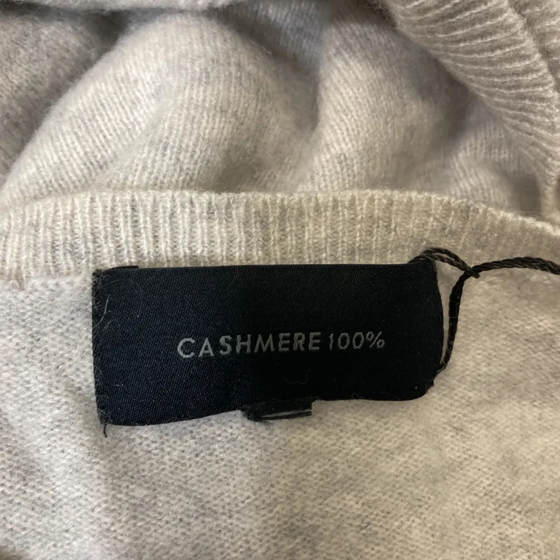 Grå kashmirtröja - 3