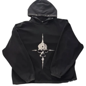 thug club skull hoodie - hoodie från sydkoreanska märket thug club. Nypris 4000kr+. Nästan aldrig använd inga flaws. Size 2 passar som M