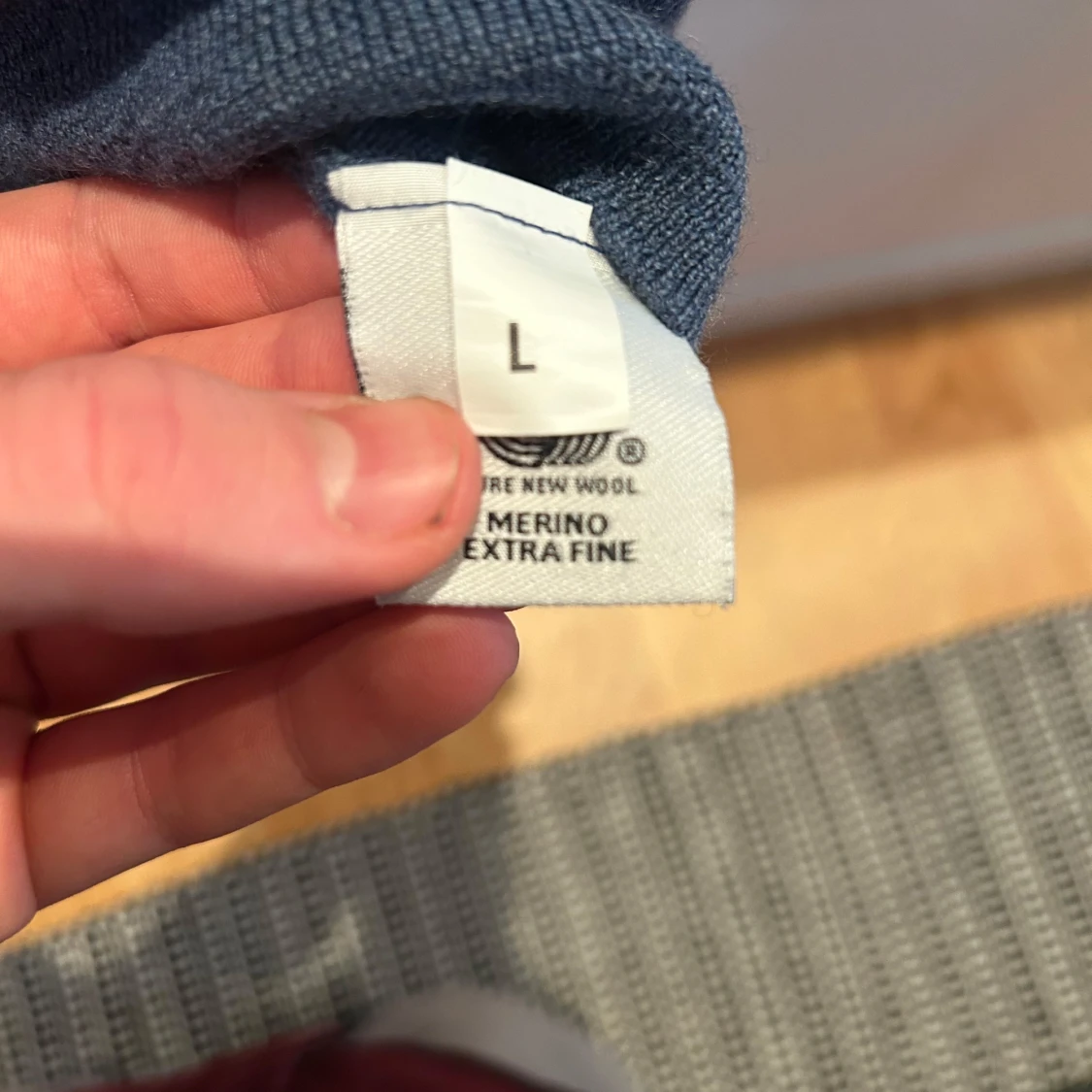 Blå merinoulltröja från Ströms - 2