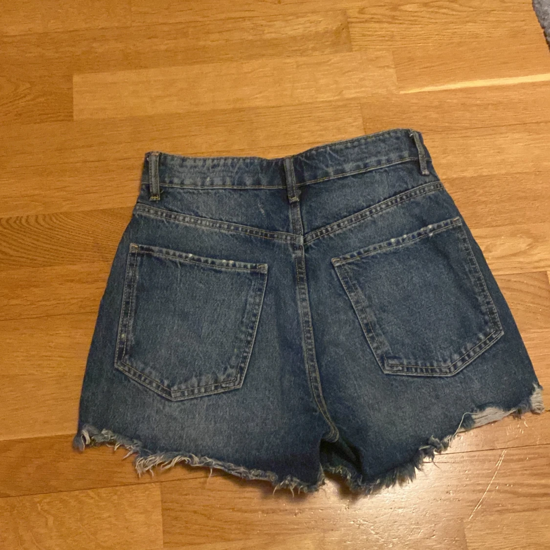 Blå jeansshorts från Zara - 1