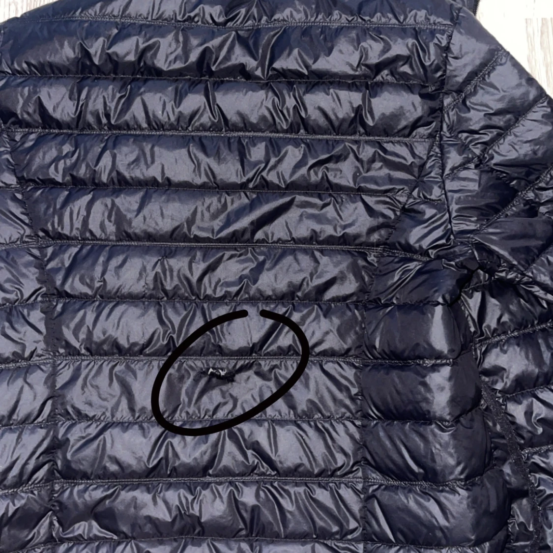 Svart pufferjacka från Emporio Armani - 93