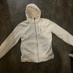 Sail racing zip tröja - Storlek 170 antar (S) trasig dragkedja men det går att stänga utan problem.