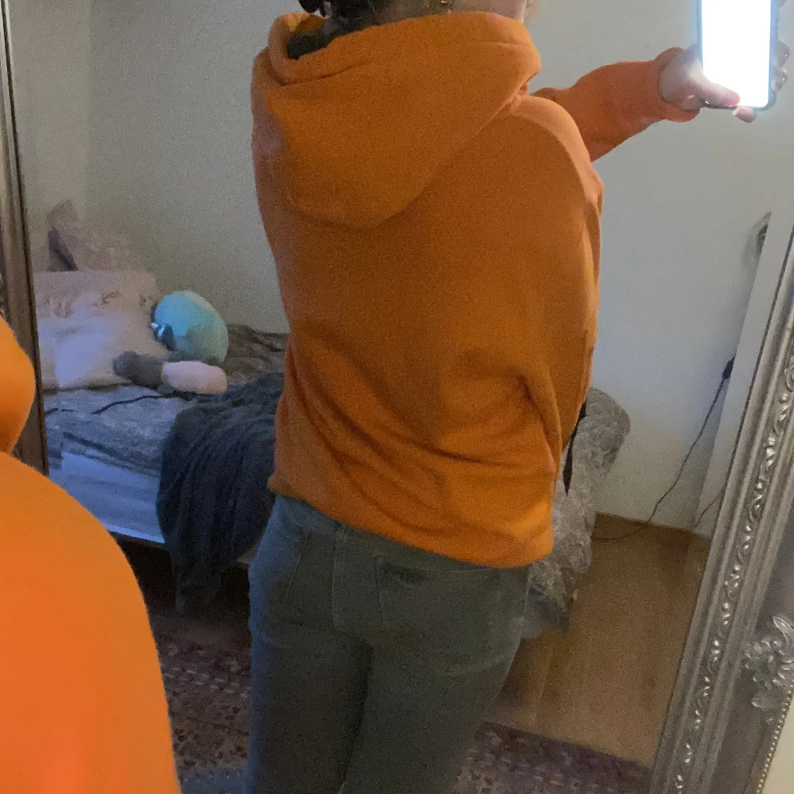 Orange hoodie från Alpha Industries - 90