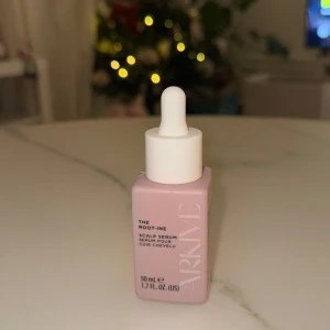 ARKIVE The root-ine scalp serum - ARKIVE The root-ine scalp serum. Ett scalp serum som balanserar hårbotten, återfuktar och främjar hårväxt. Endast testat den 1-2 gånger. 