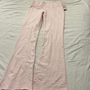Nelly byxor - Helt nya och slutsålda. 