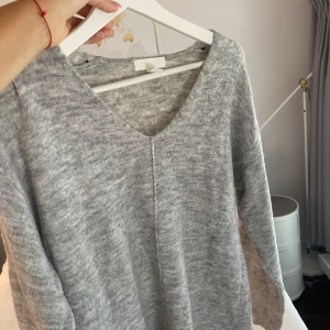 Stickad tröja - Från hm storlek xs🫶pris kan diskuteras 