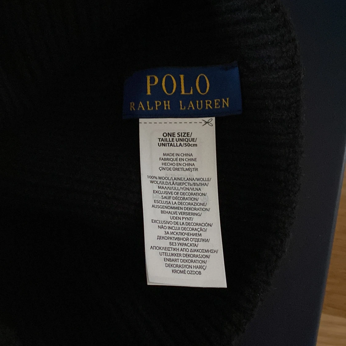 Svart stickad mössa från Polo Ralph Lauren - 2