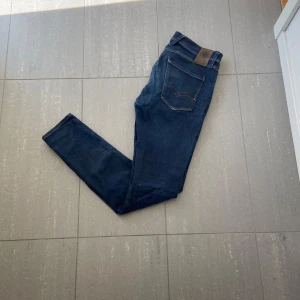 Replay Anbass Jeans  - Säljer nu dessa replay Anbass jeans, skriv för fler bilder/frågor🙌🏼