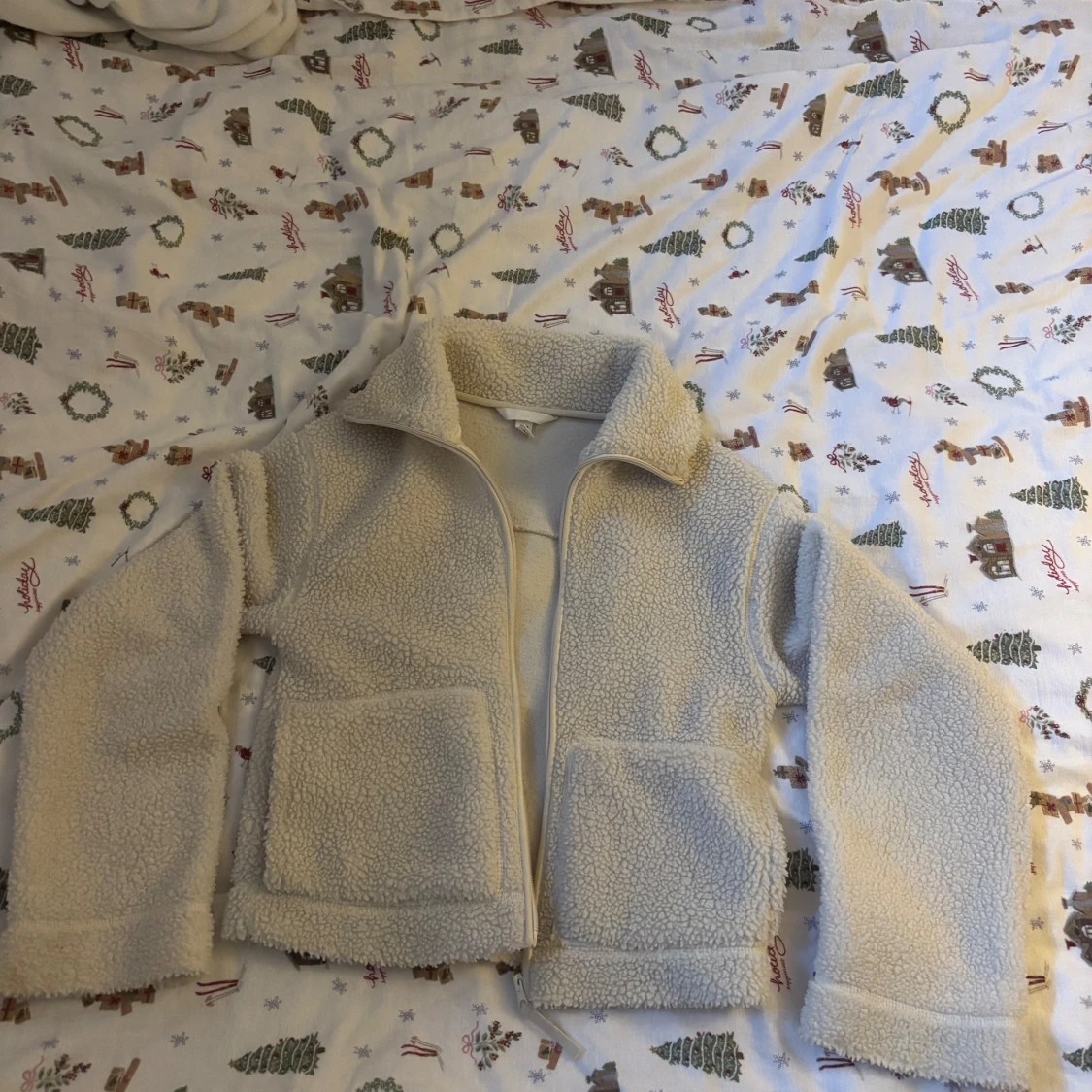 Vit teddyjacka med dragkedja - 91