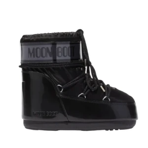 Svarta Moon Boots  - Säljer ett par svarta Moon Boots Iconic low Glance i storlek 39/41, har inte använd dom så mycket max två gånger. Passar perfekt till vintern och är varma. 
