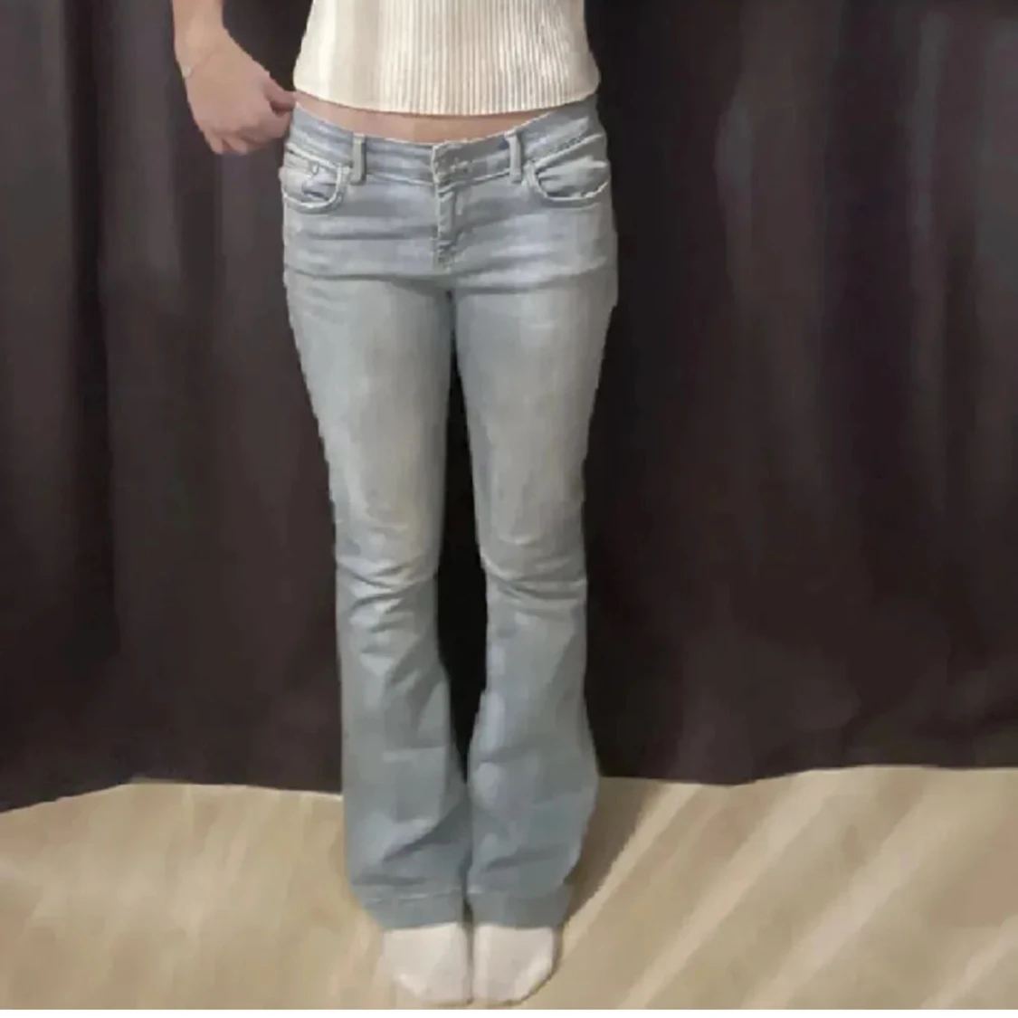  lågmidjade bootcut jeans