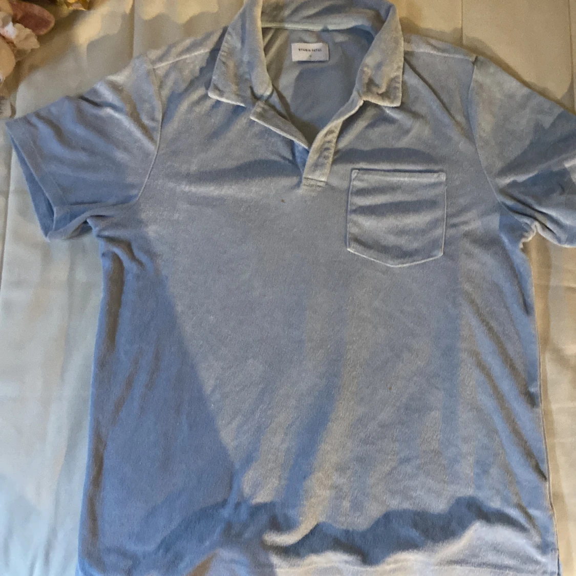 Ljusblå frotté t-shirt från Studio Total