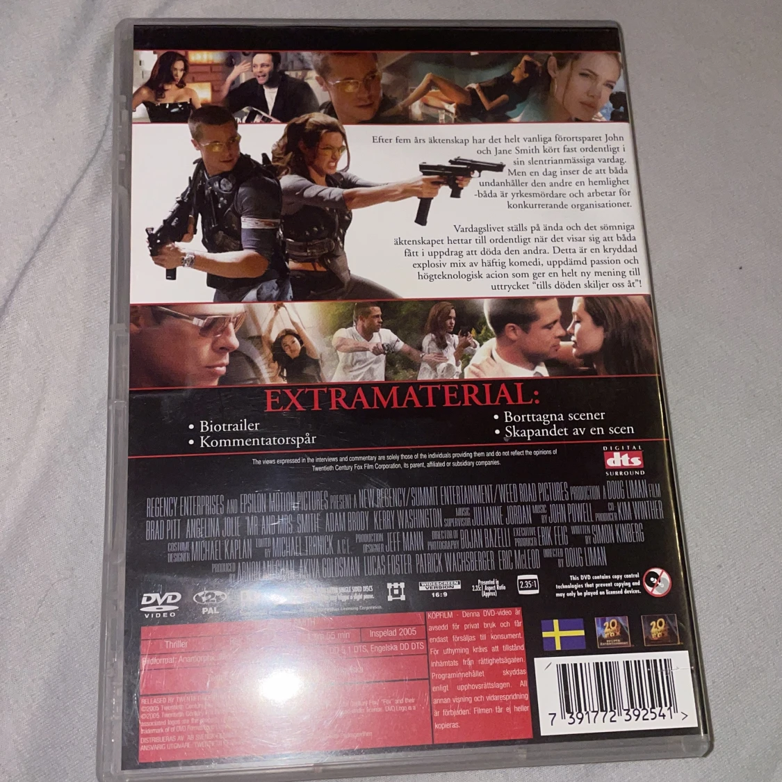 Mr. & Mrs. Smith DVD - 90