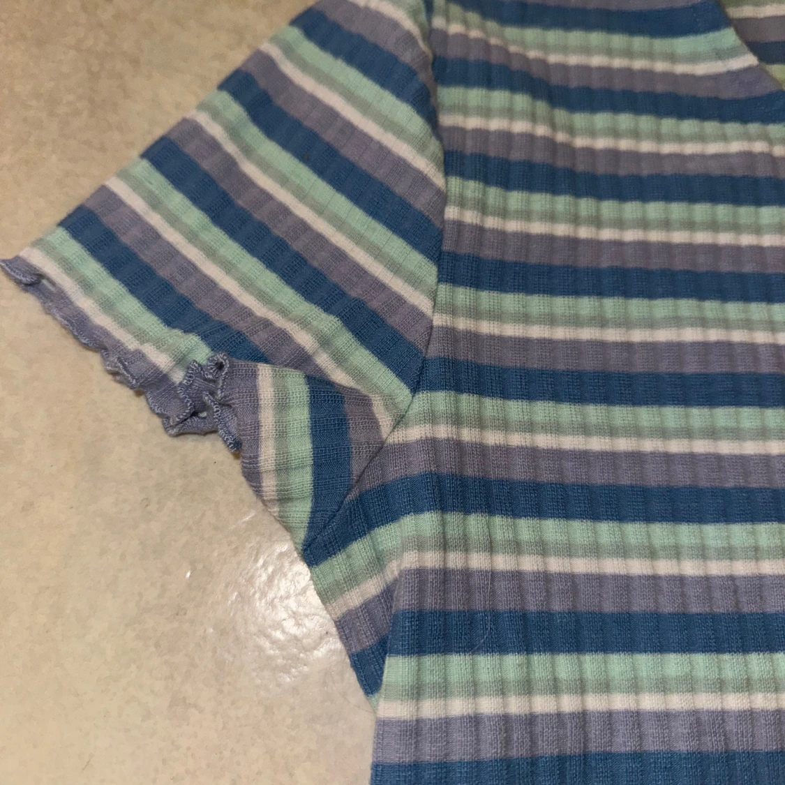 Randig topp från Only - 90