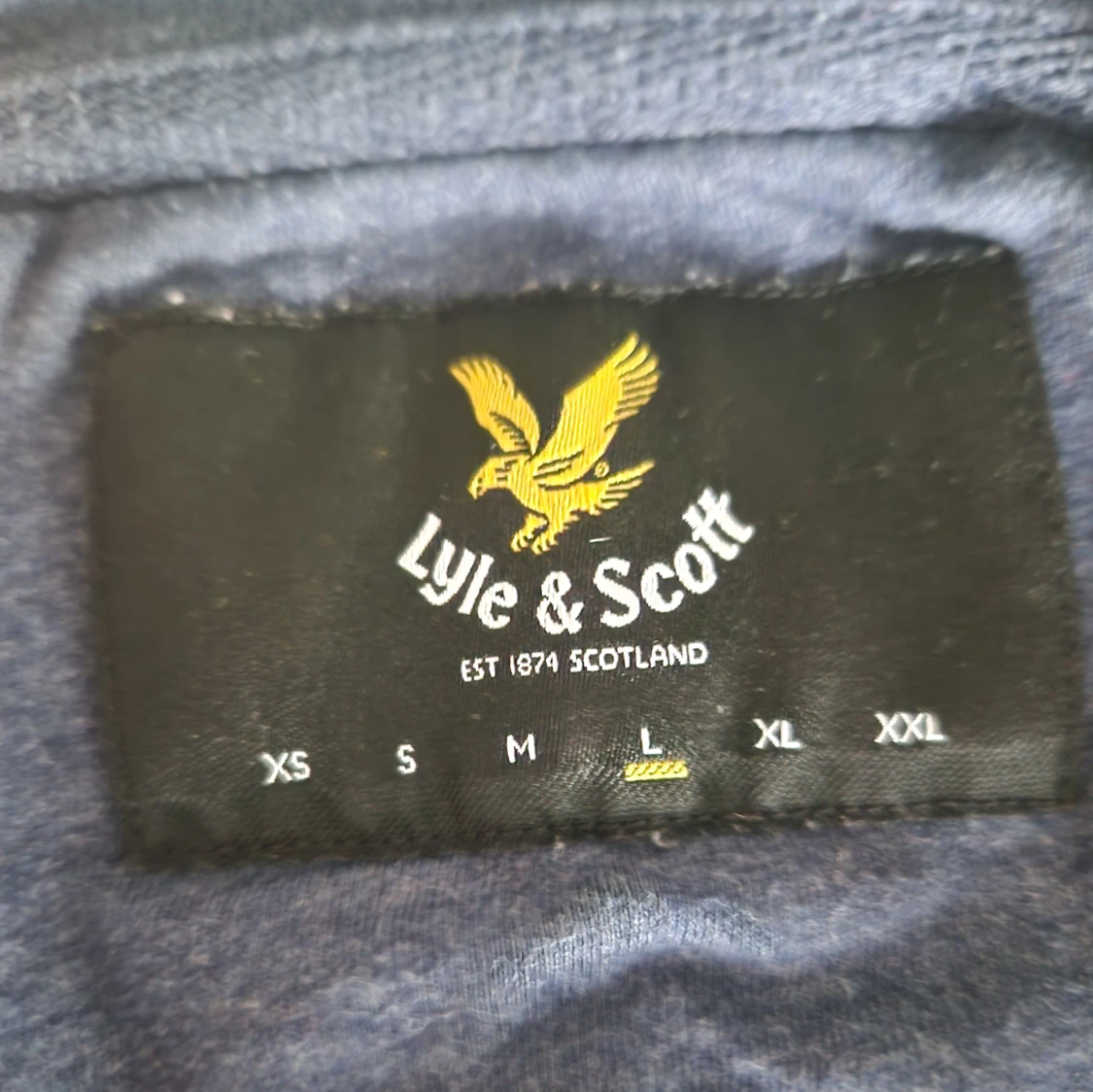 Blå långärmad tröja från Lyle & Scott - 91