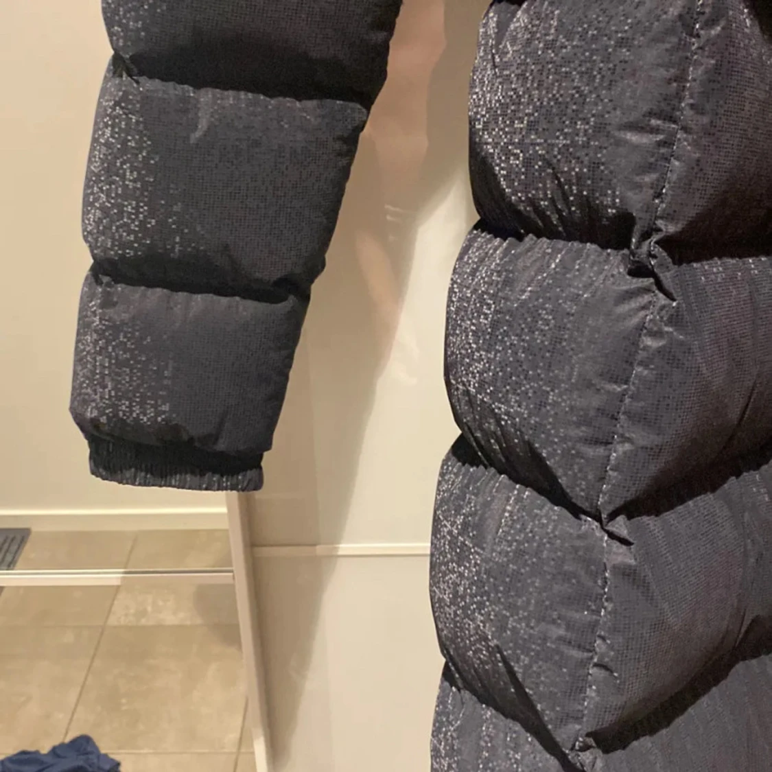 Svart dunjacka från Moncler - 91