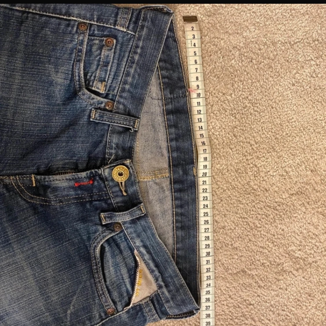 Mörkblå bootcut jeans - 90