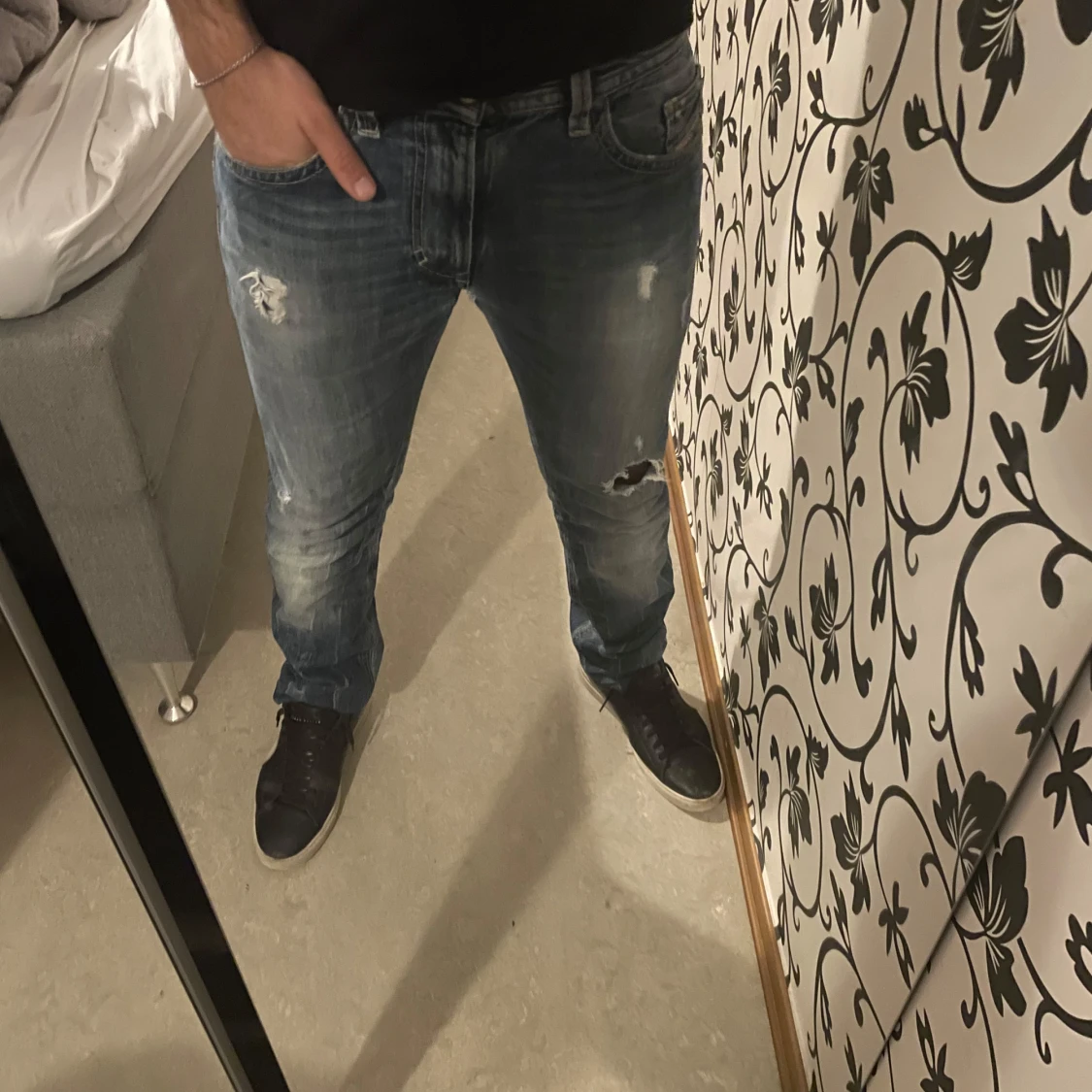 Blå slitna jeans diesel  - 91