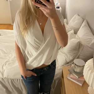 Mango blus - Så fin blus från mango 🤍🤍💕