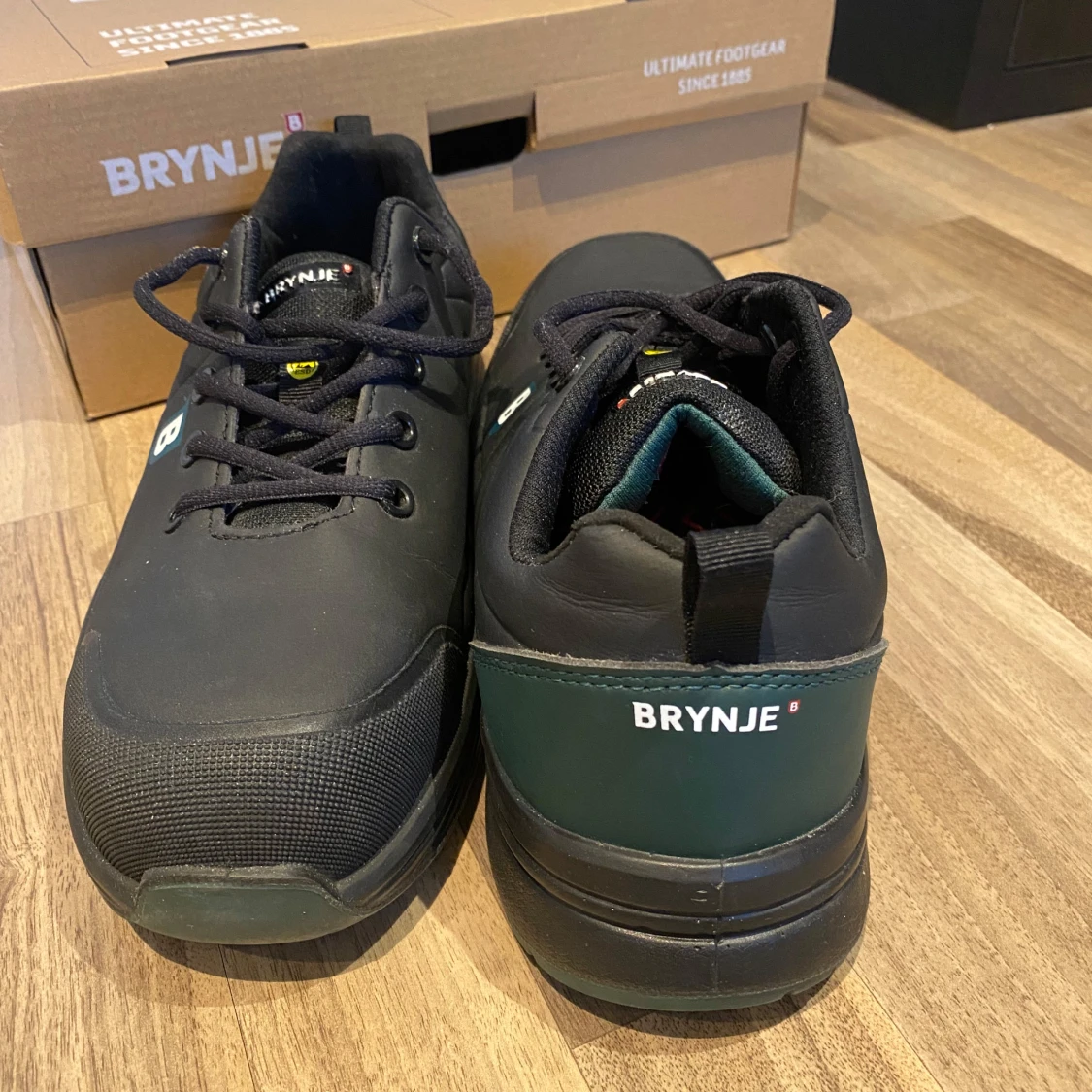 Svarta arbetsskor från Brynje - 91