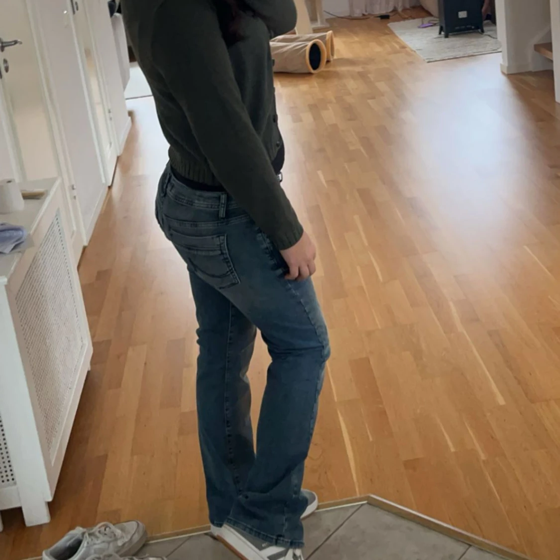 Blå bootcut jeans
