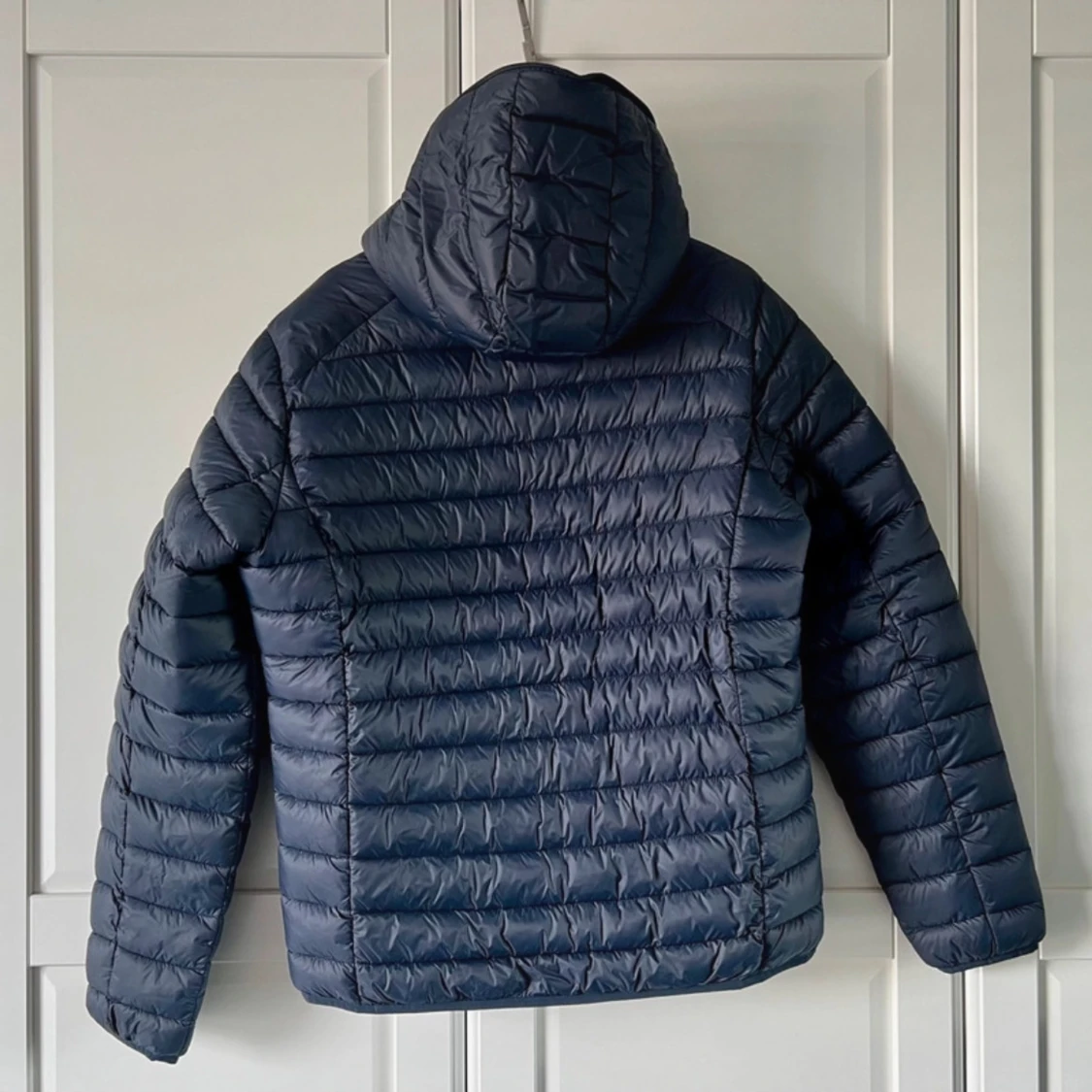 Svart pufferjacka från Save The Duck - 90