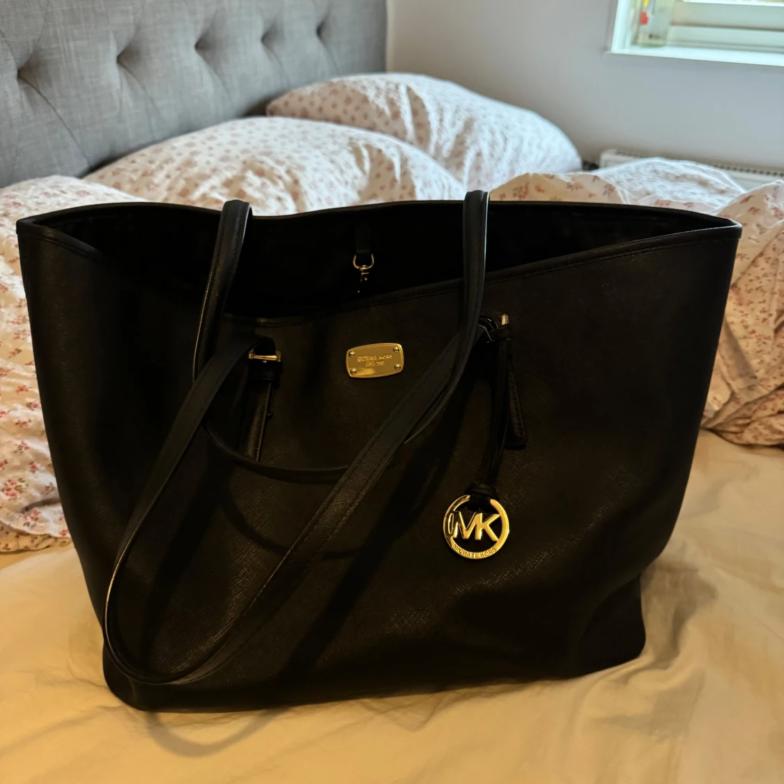 Michael kors väska