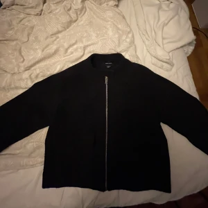 Vero Moda jacka - Jacka från vero Moda, använd fåtal gånger. I storlek M💗