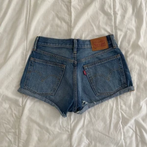 Levis 501 shorts - Korta 501’ , w. 25