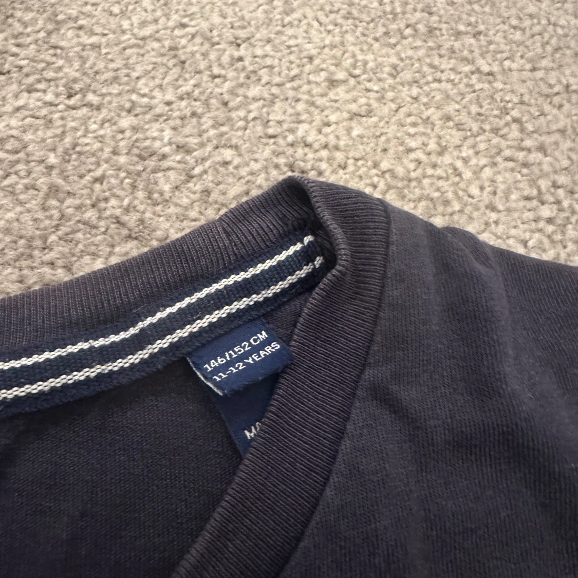 Svart t-shirt från GANT - 90