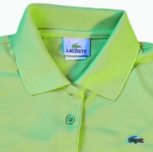 Lacoste Piké/polo - Snygg ljusgrön Lacoste Piké i storlek 36.