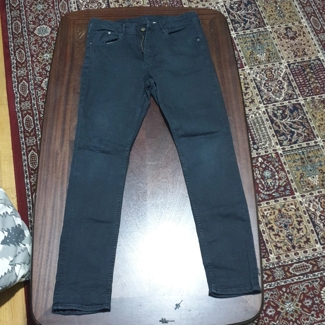 Svarta jeans  - 90
