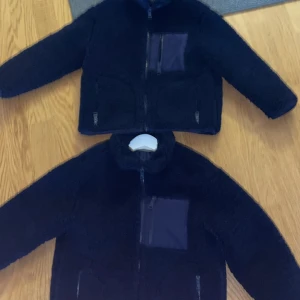 Kids jacket Mango kids  - Jättefina jackor från mango båda för 400 en för 200  Strl 122.134
