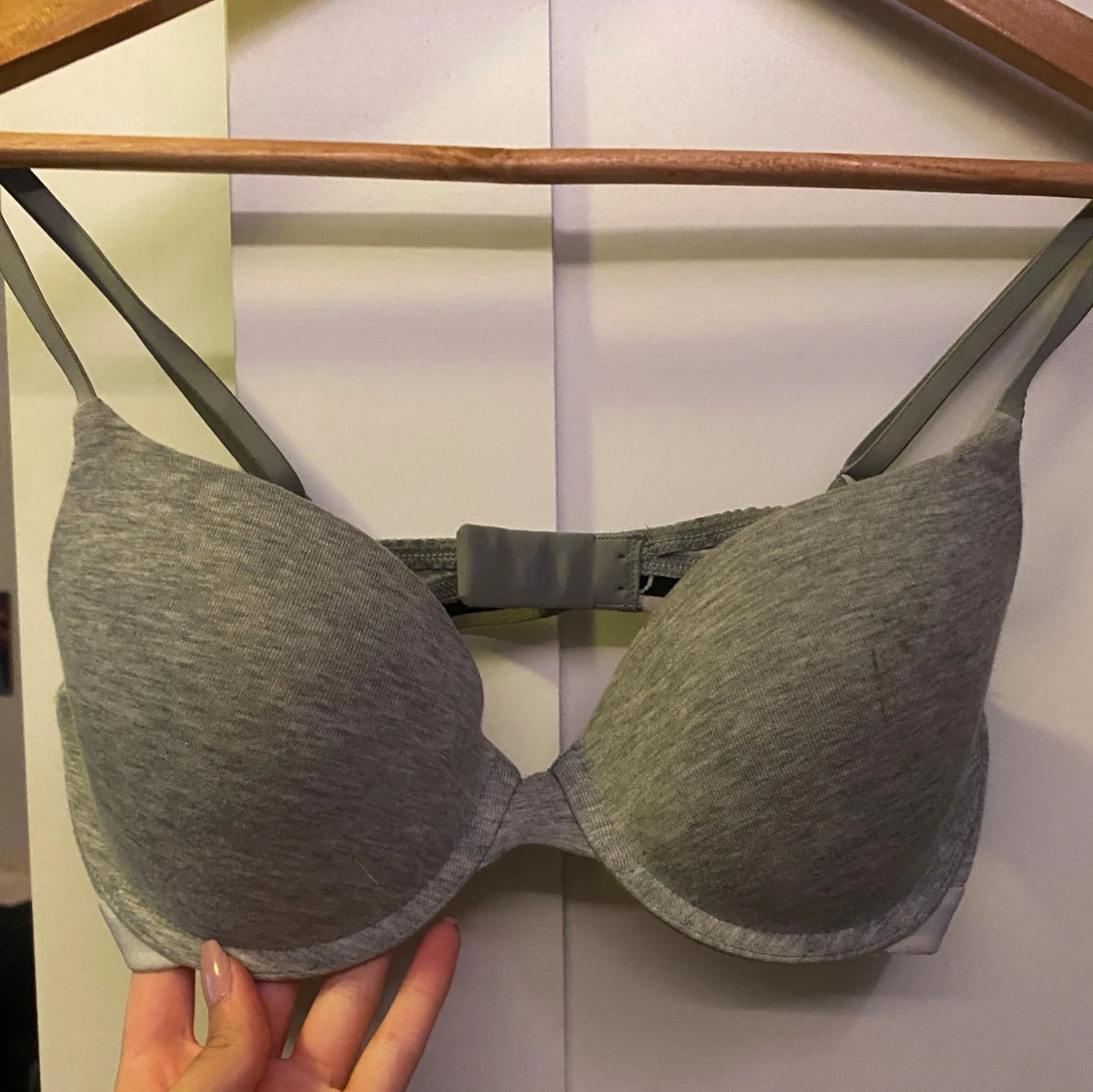 Grå bh från Calvin Klein - 2