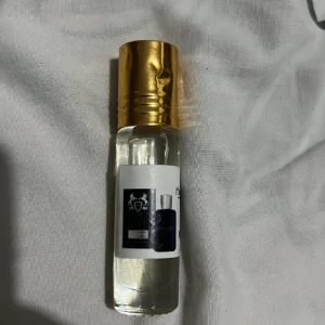 Inspirerad olja - Inspirerad parfymolja av PDM layton. Identisk doft och har koncentrerad oljeextrakt. Passa på!🙏🏻